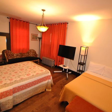 Ewr Airport Multilevel Guest House Room With 2-3 Beds 纽瓦克 外观 照片
