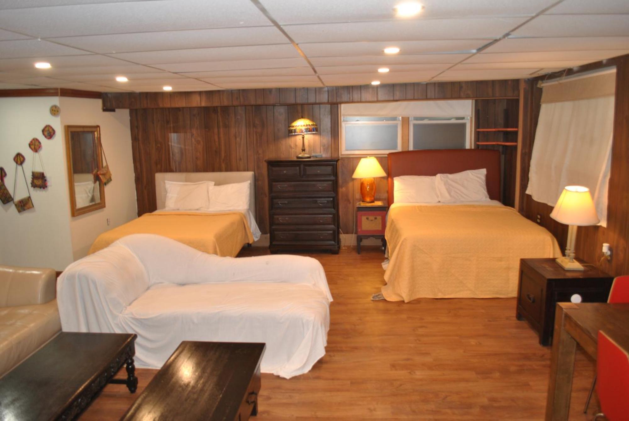 Ewr Airport Multilevel Guest House Room With 2-3 Beds 纽瓦克 外观 照片